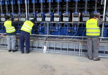 Assembly of automatics