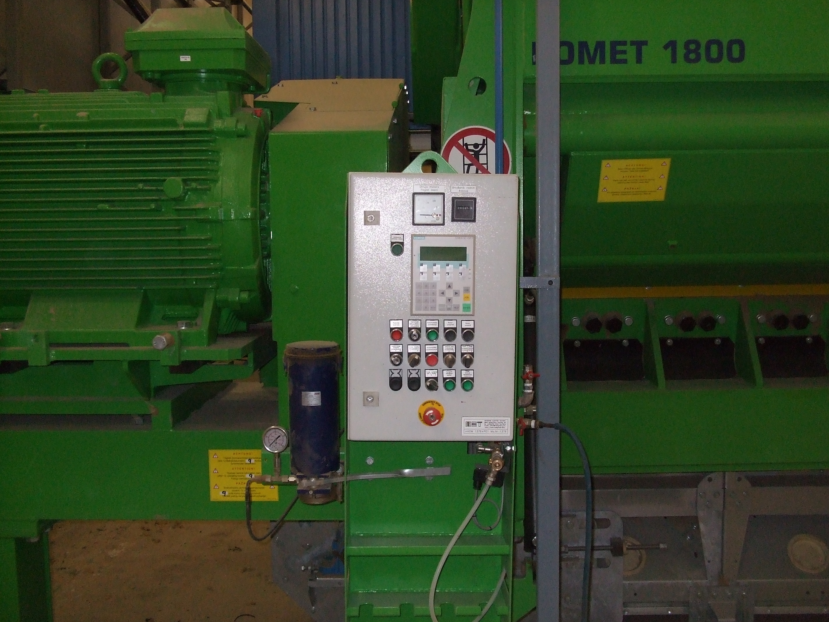 Measuring control cabinet